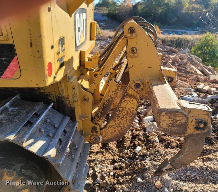 image for item DR3338 2012 Caterpillar D3K2 XL  dozer