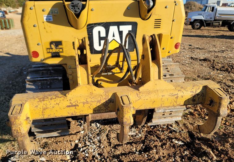 image for item DR3338 2012 Caterpillar D3K2 XL  dozer