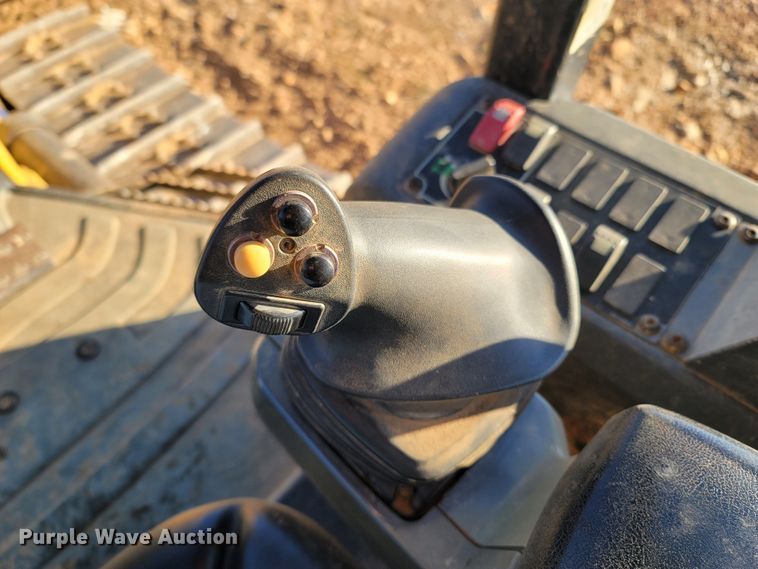 image for item DR3338 2012 Caterpillar D3K2 XL  dozer