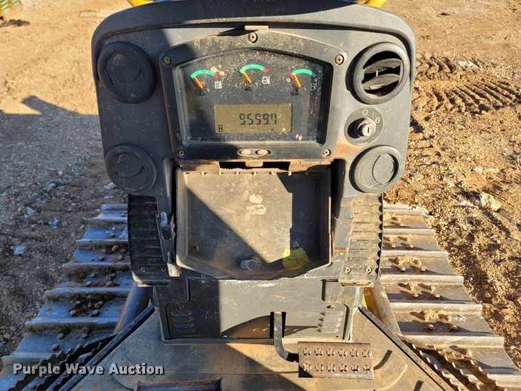 image for item DR3338 2012 Caterpillar D3K2 XL  dozer