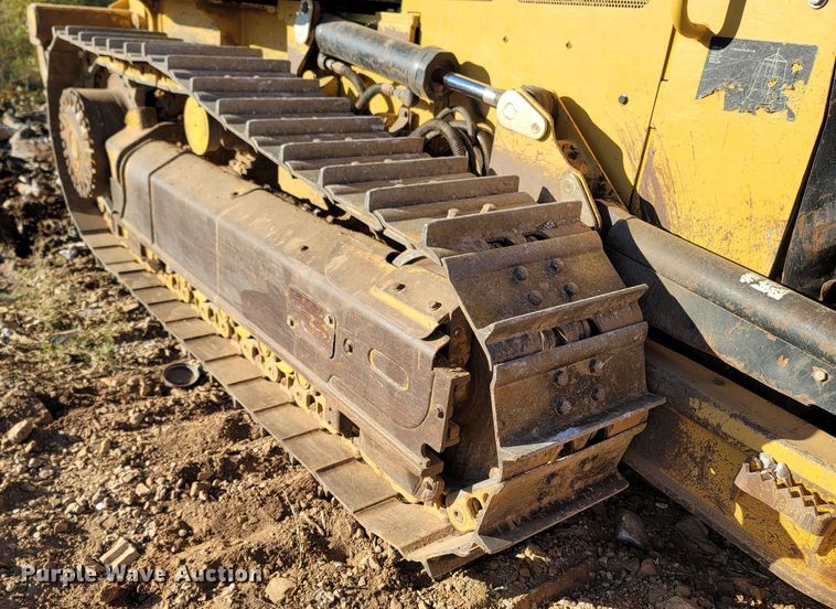 image for item DR3338 2012 Caterpillar D3K2 XL  dozer
