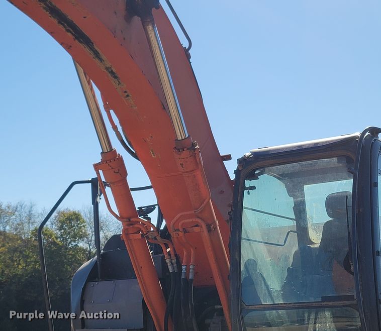 image for item DR3339 2014 Hitachi ZX245USLC-5N  excavator