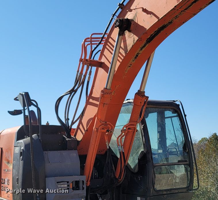 image for item DR3339 2014 Hitachi ZX245USLC-5N  excavator