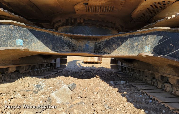 image for item DR3339 2014 Hitachi ZX245USLC-5N  excavator