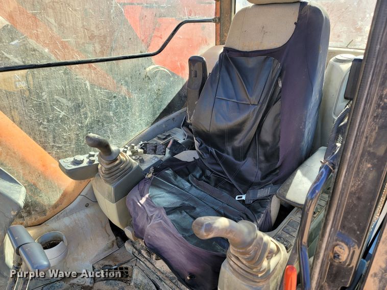 image for item DR3339 2014 Hitachi ZX245USLC-5N  excavator