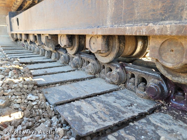 image for item DR3339 2014 Hitachi ZX245USLC-5N  excavator