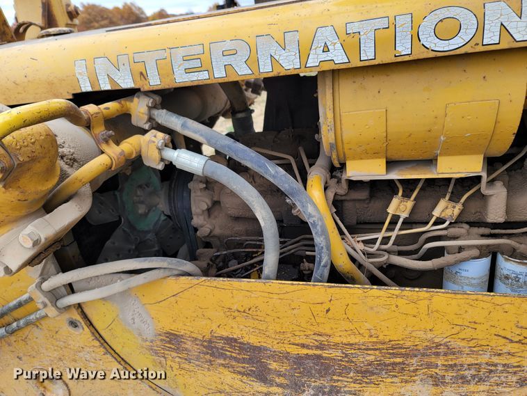 image for item DR3341 International TD15C  dozer