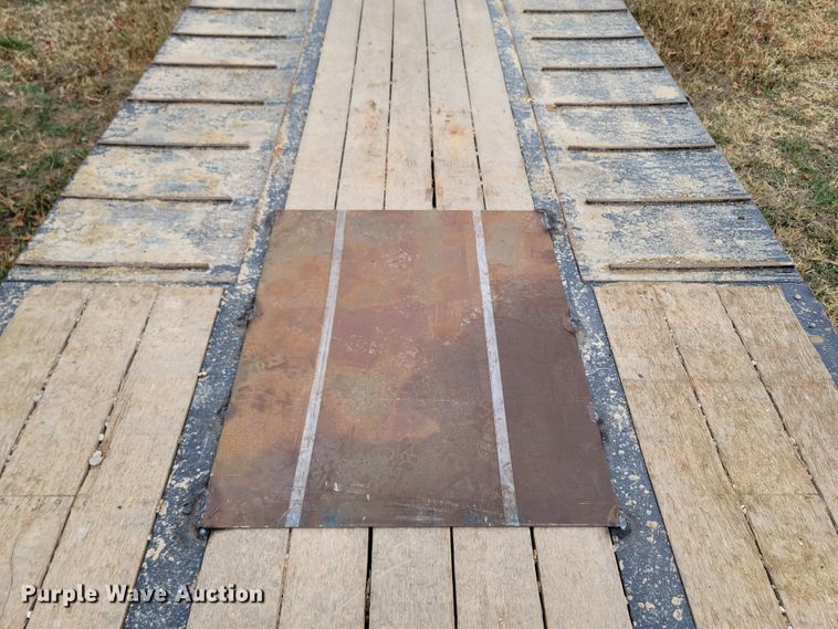 image for item DR3342 2021 Pitts Trailers LB25-33CS  drop deck equipment trailer