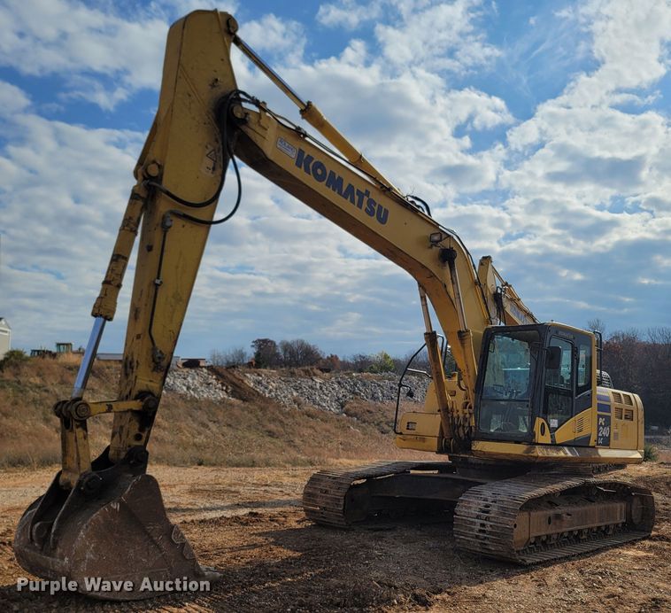 image for item DR3350 2013 Komatsu PC240LC-10  excavator