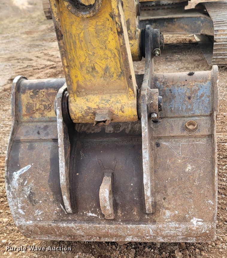 image for item DR3350 2013 Komatsu PC240LC-10  excavator