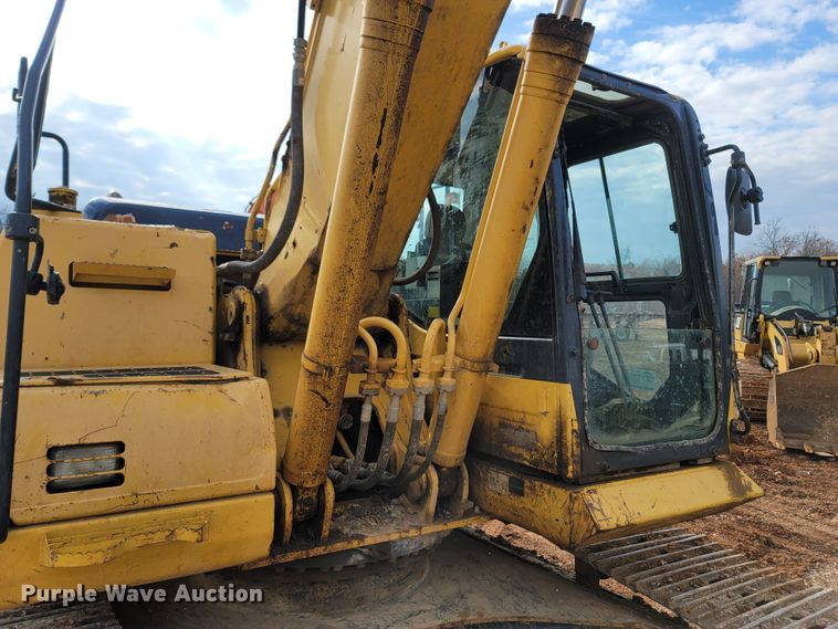 image for item DR3350 2013 Komatsu PC240LC-10  excavator