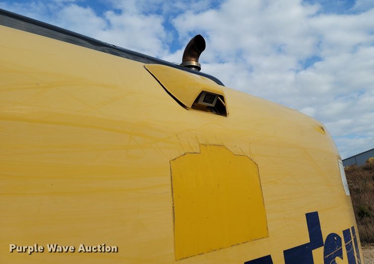 image for item DR3350 2013 Komatsu PC240LC-10  excavator