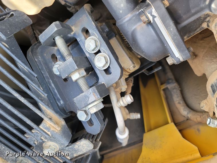 image for item DR3350 2013 Komatsu PC240LC-10  excavator