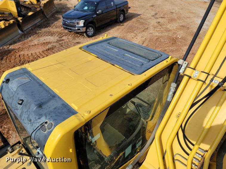 image for item DR3350 2013 Komatsu PC240LC-10  excavator