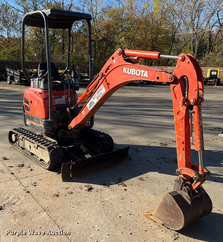 image for item DR7292 2014 Kubota U17  mini excavator