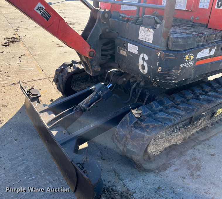 image for item DR7292 2014 Kubota U17  mini excavator