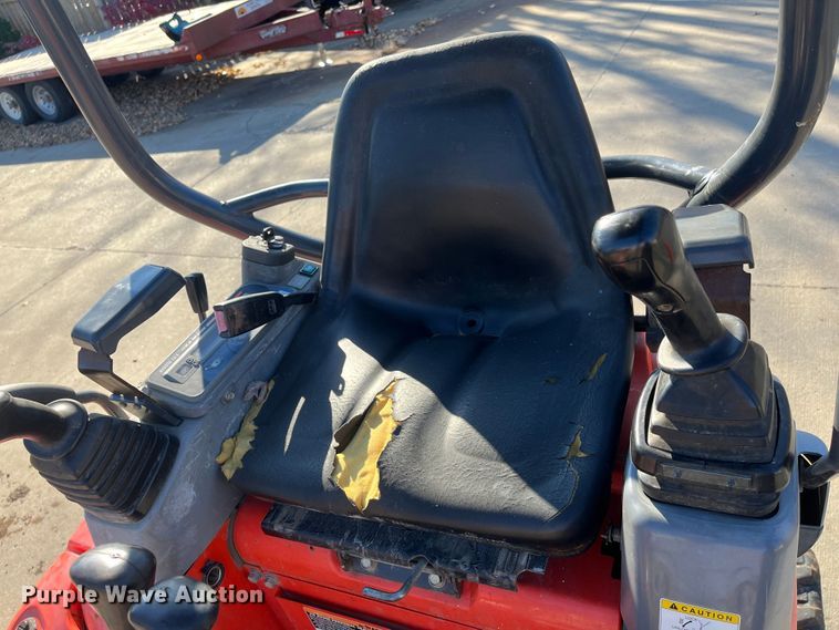 image for item DR7292 2014 Kubota U17  mini excavator