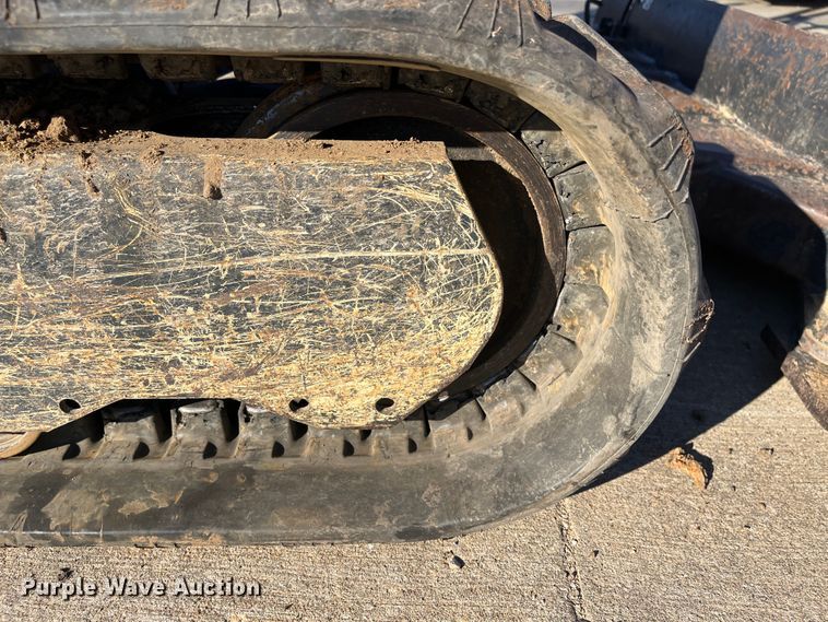 image for item DR7292 2014 Kubota U17  mini excavator