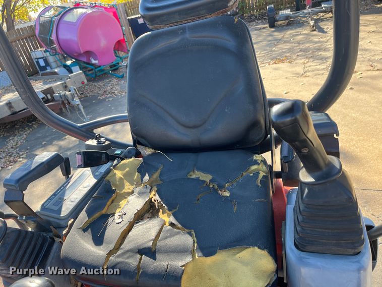 image for item DR7293 2013 Kubota U17  mini excavator