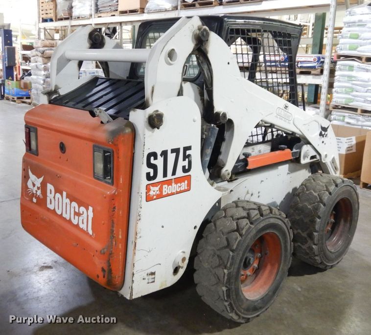 image for item DS1508 Bobcat S175  skid steer loader