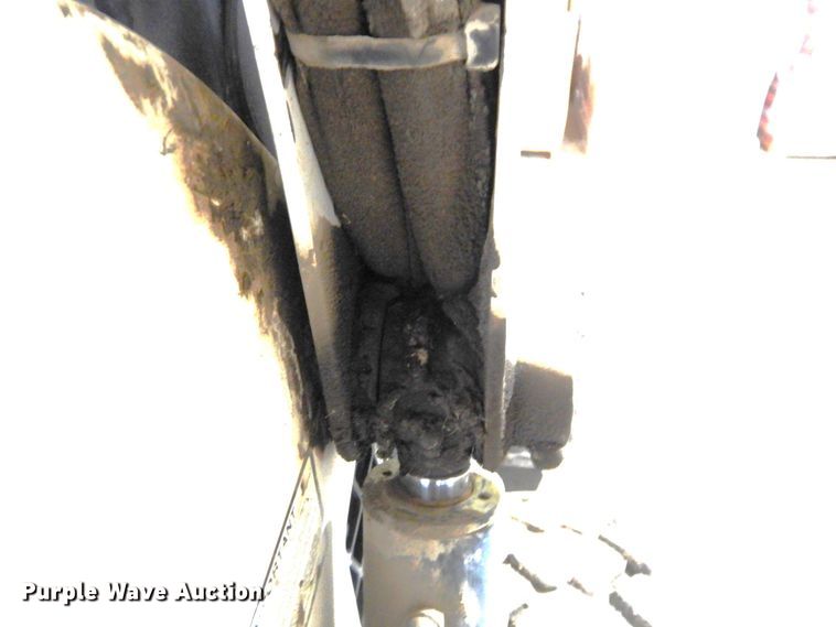 image for item DS1508 Bobcat S175  skid steer loader