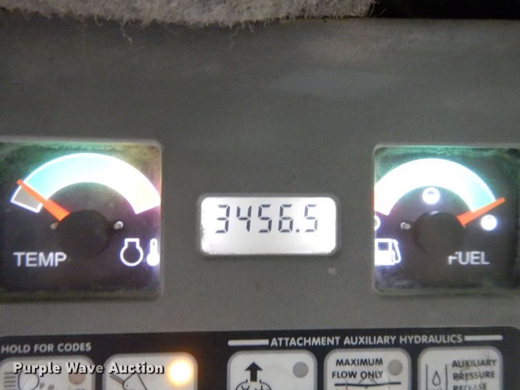 image for item DS1508 Bobcat S175  skid steer loader