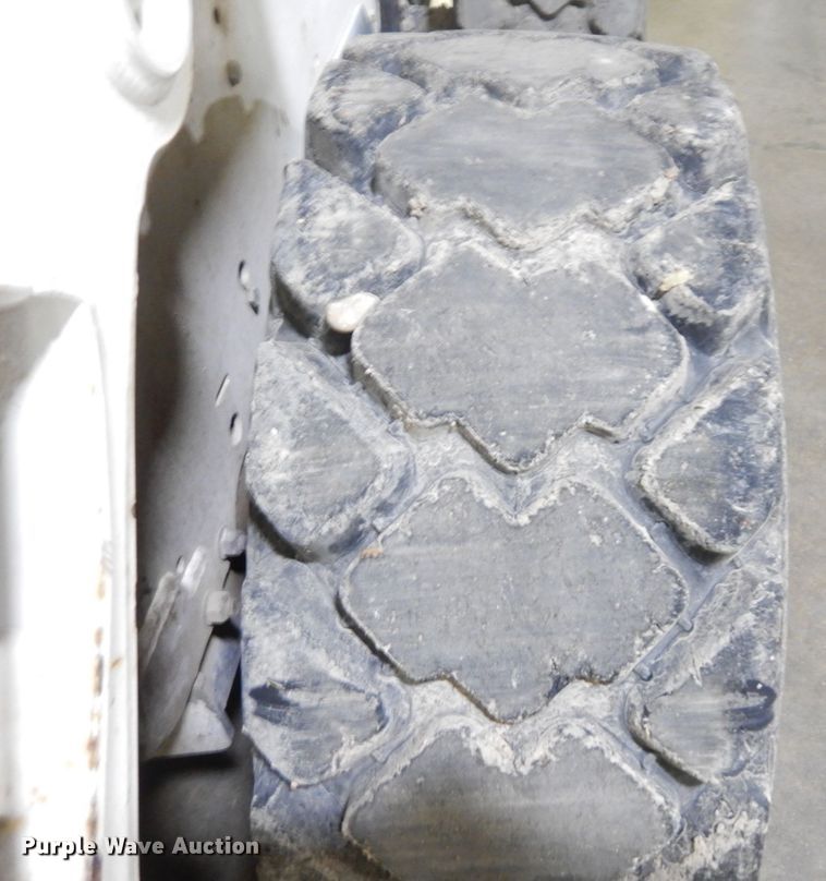 image for item DS1508 Bobcat S175  skid steer loader