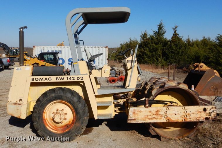 image for item DS1513 1996 Bomag BW142D-2  single drum roller