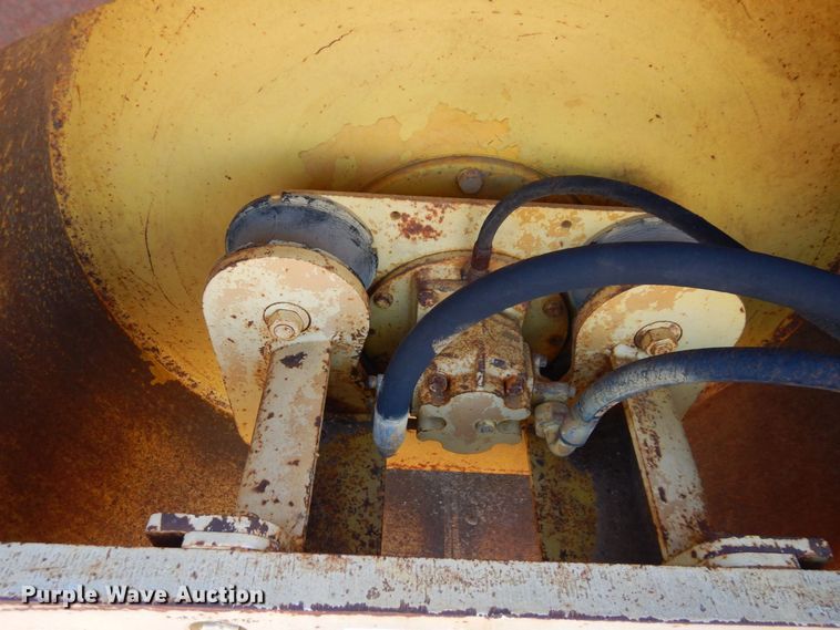 image for item DS1513 1996 Bomag BW142D-2  single drum roller