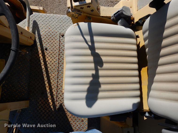 image for item DS1513 1996 Bomag BW142D-2  single drum roller