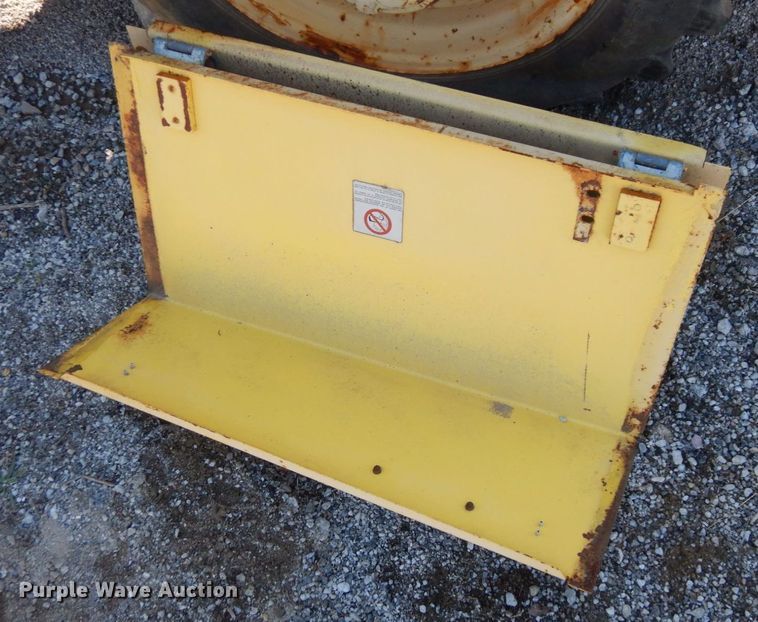 image for item DS1513 1996 Bomag BW142D-2  single drum roller