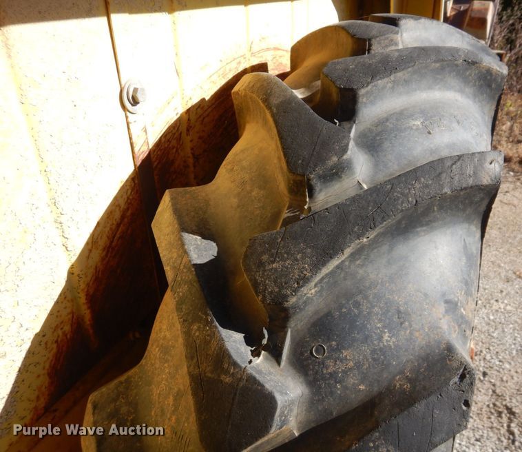 image for item DS1513 1996 Bomag BW142D-2  single drum roller