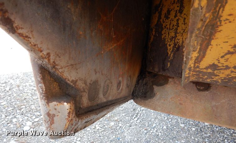 image for item DS8243 Holmes 611T  scraper