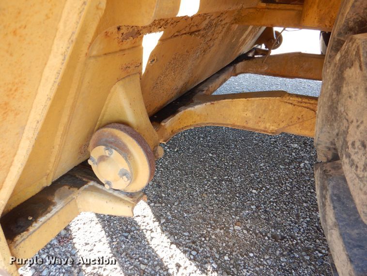 image for item DS8243 Holmes 611T  scraper