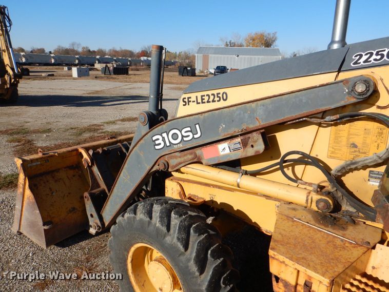 image for item DS8244 2008 John Deere 310SJ  backhoe