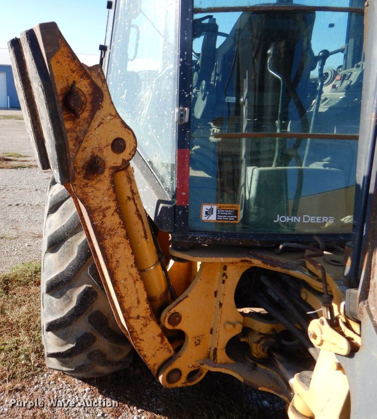 image for item DS8244 2008 John Deere 310SJ  backhoe