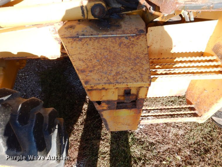 image for item DS8244 2008 John Deere 310SJ  backhoe