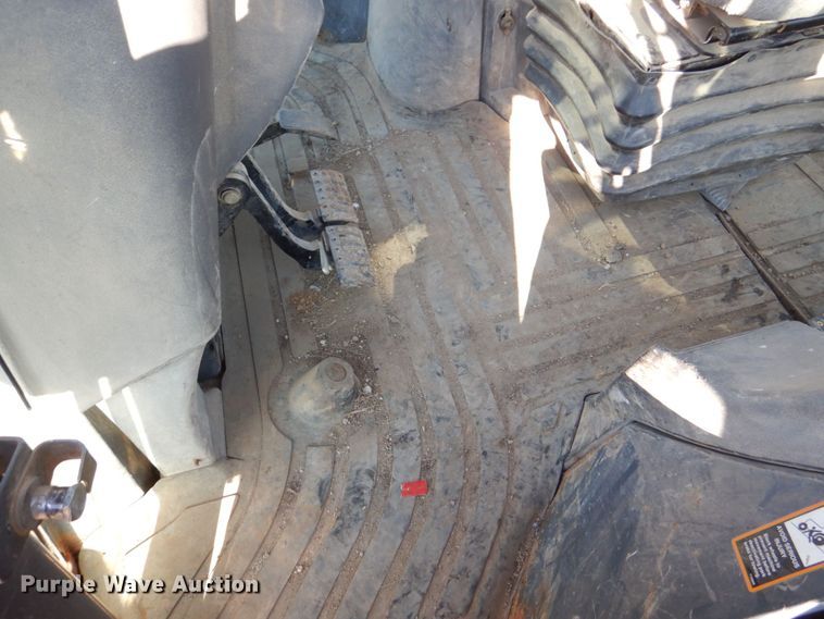 image for item DS8244 2008 John Deere 310SJ  backhoe