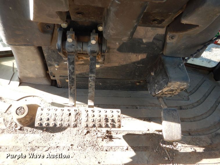 image for item DS8244 2008 John Deere 310SJ  backhoe