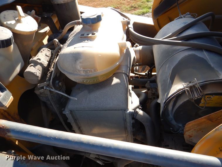 image for item DS8244 2008 John Deere 310SJ  backhoe