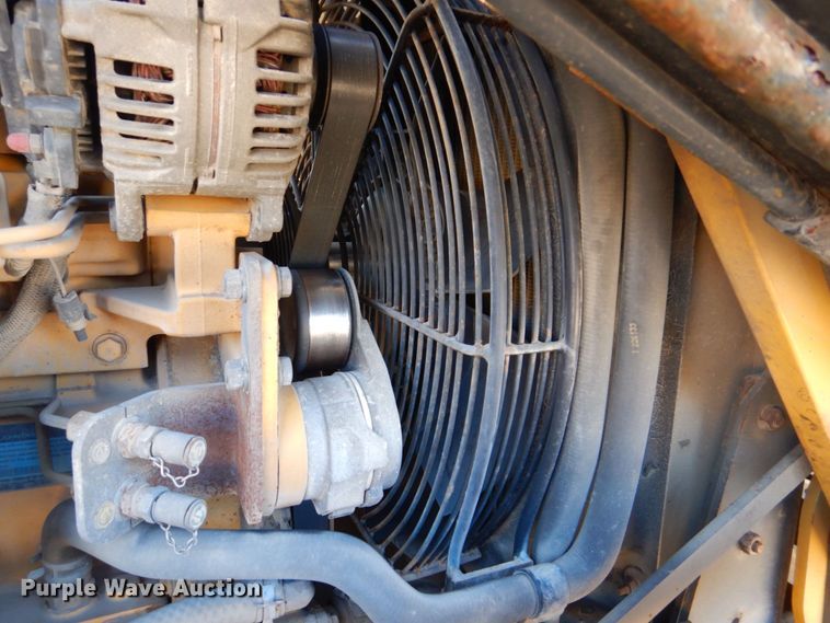 image for item DS8244 2008 John Deere 310SJ  backhoe