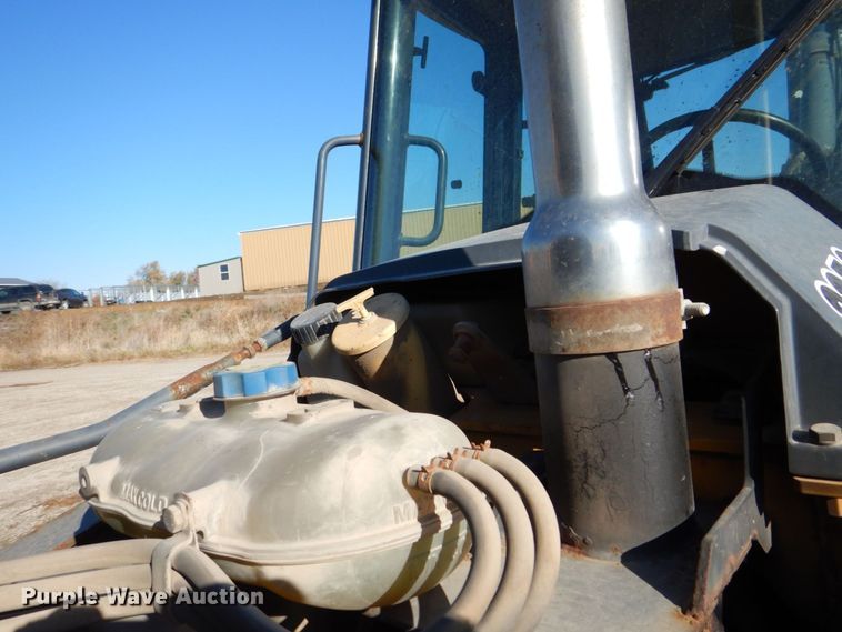 image for item DS8244 2008 John Deere 310SJ  backhoe