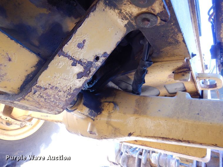 image for item DS8244 2008 John Deere 310SJ  backhoe