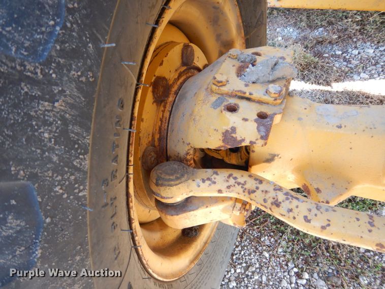 image for item DS8244 2008 John Deere 310SJ  backhoe