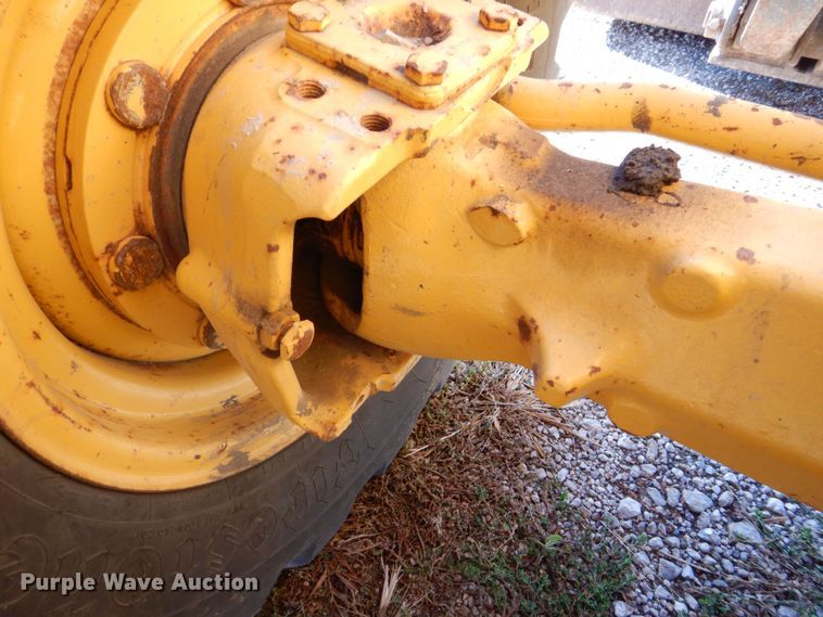 image for item DS8244 2008 John Deere 310SJ  backhoe