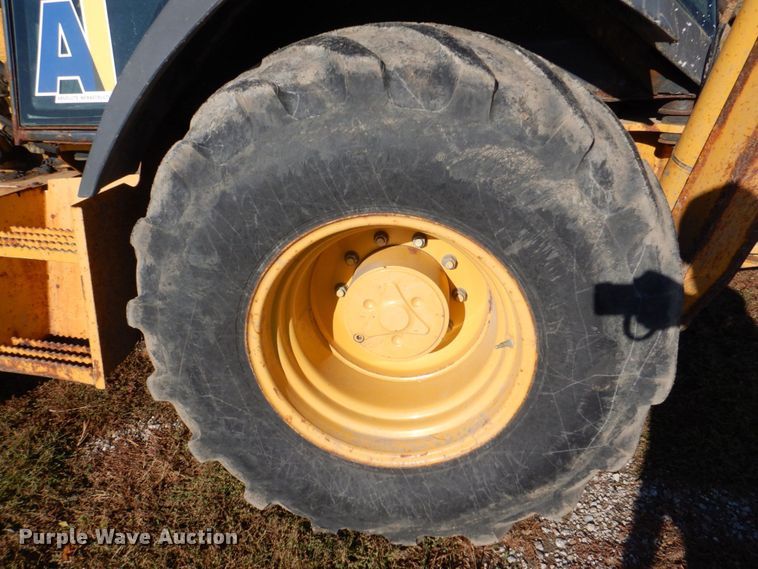 image for item DS8244 2008 John Deere 310SJ  backhoe