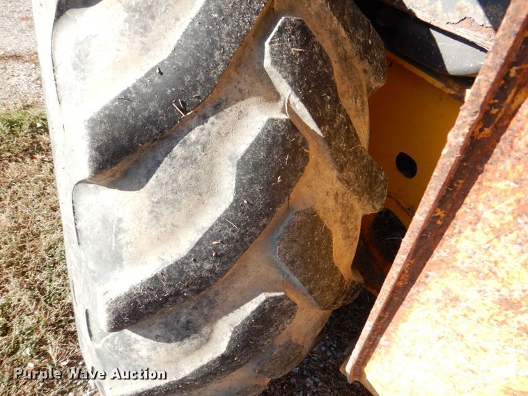 image for item DS8244 2008 John Deere 310SJ  backhoe