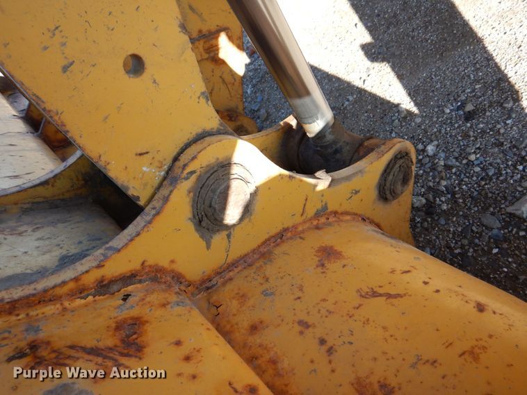 image for item DS8245 2006 Caterpillar 420E  backhoe