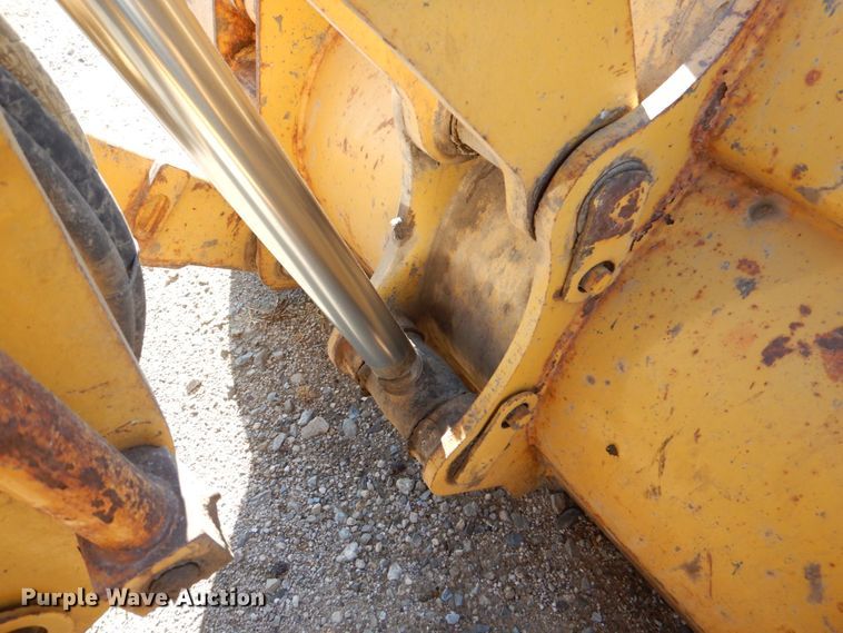 image for item DS8245 2006 Caterpillar 420E  backhoe