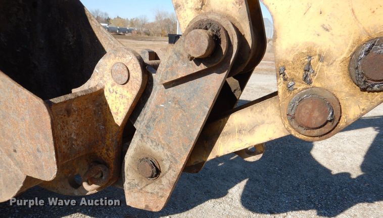 image for item DS8245 2006 Caterpillar 420E  backhoe